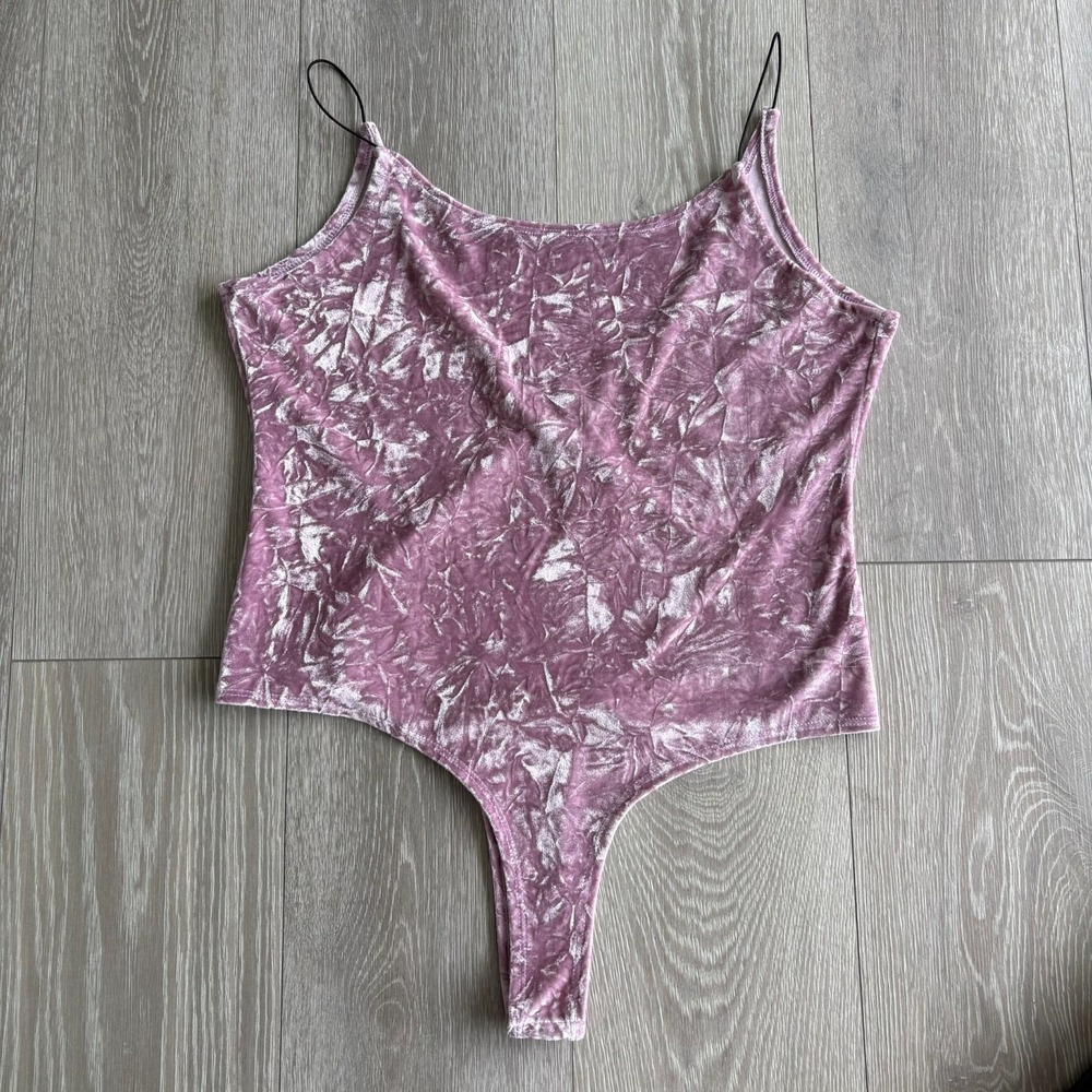 NWT Womens Charlotte Russe Pink‎ Abstract Print Crushed Velvet Bodysuit Size XL